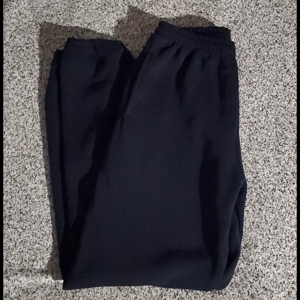NAVY SWEAT PANTS